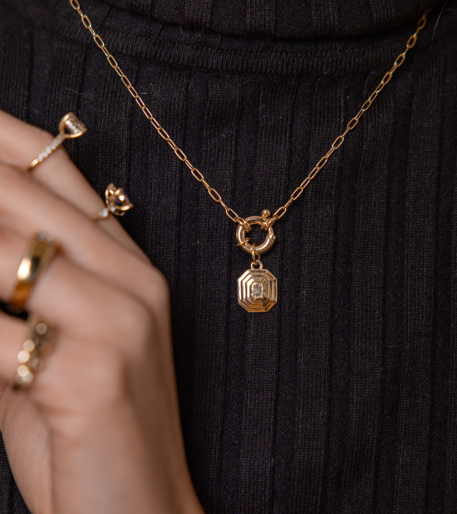 FINE BELCHER NECKLACE